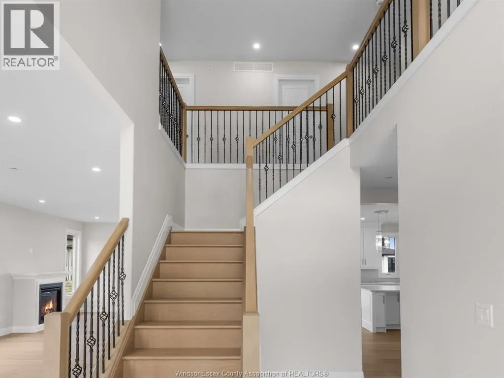 7350 GARNET CRESCENT