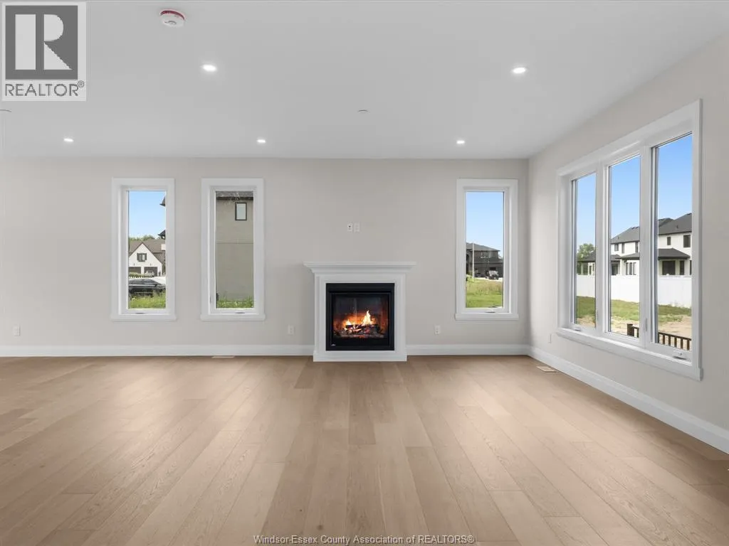 7350 GARNET CRESCENT