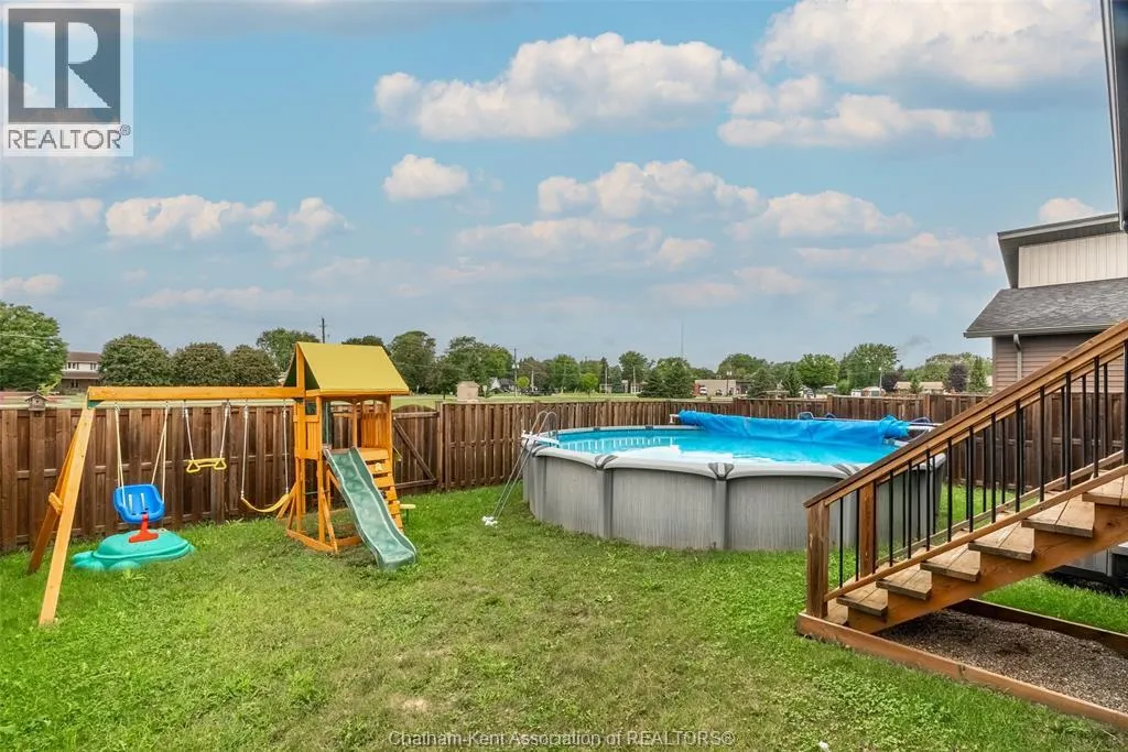 198 Moonstone CRESCENT