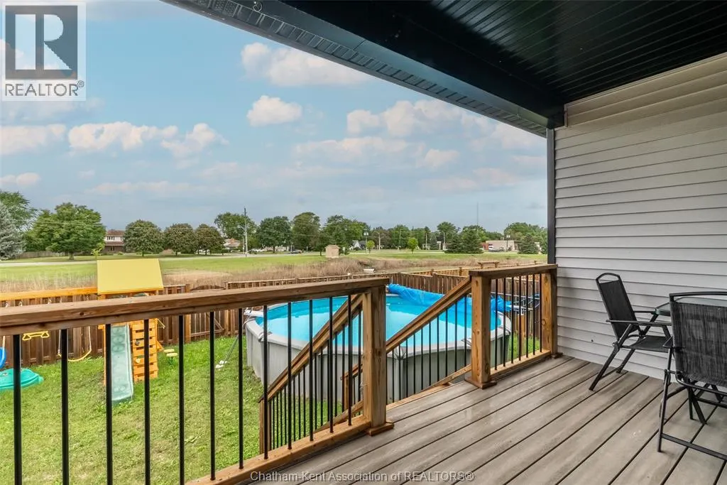 198 Moonstone CRESCENT