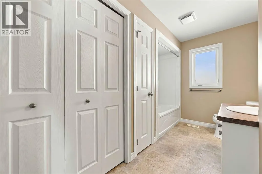 5700 BLACKWELL Sideroad Unit# 135