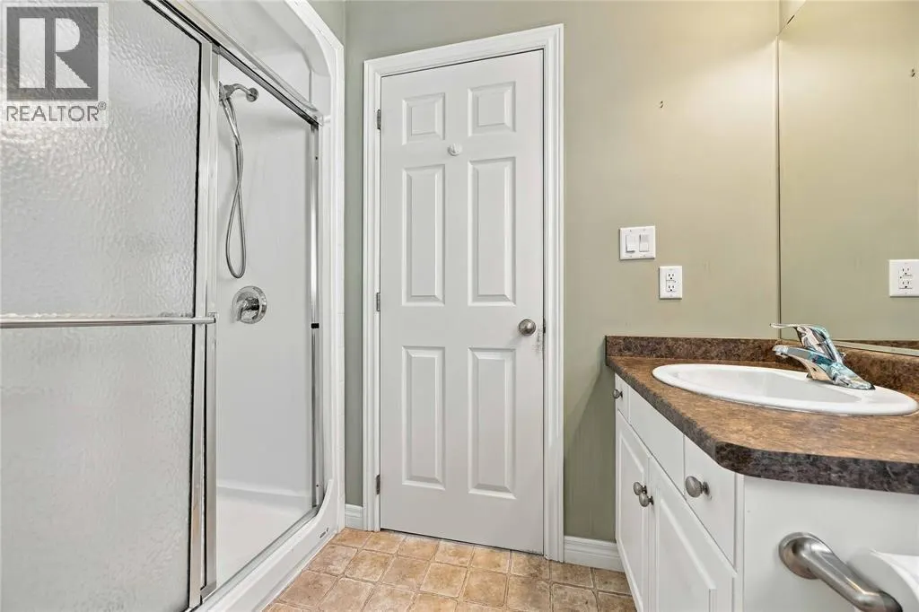 5700 BLACKWELL Sideroad Unit# 135