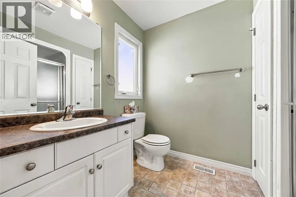 5700 BLACKWELL Sideroad Unit# 135