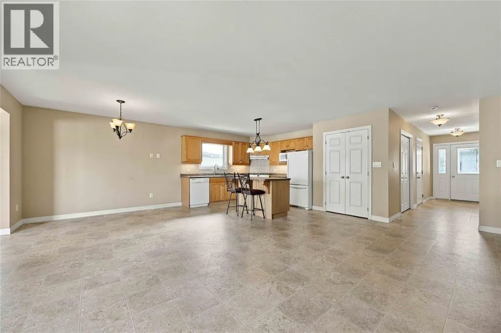 5700 BLACKWELL Sideroad Unit# 135
