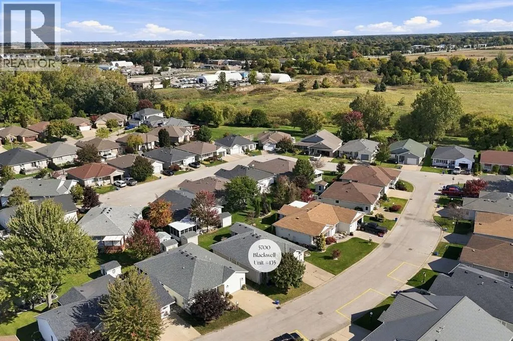 5700 BLACKWELL Sideroad Unit# 135