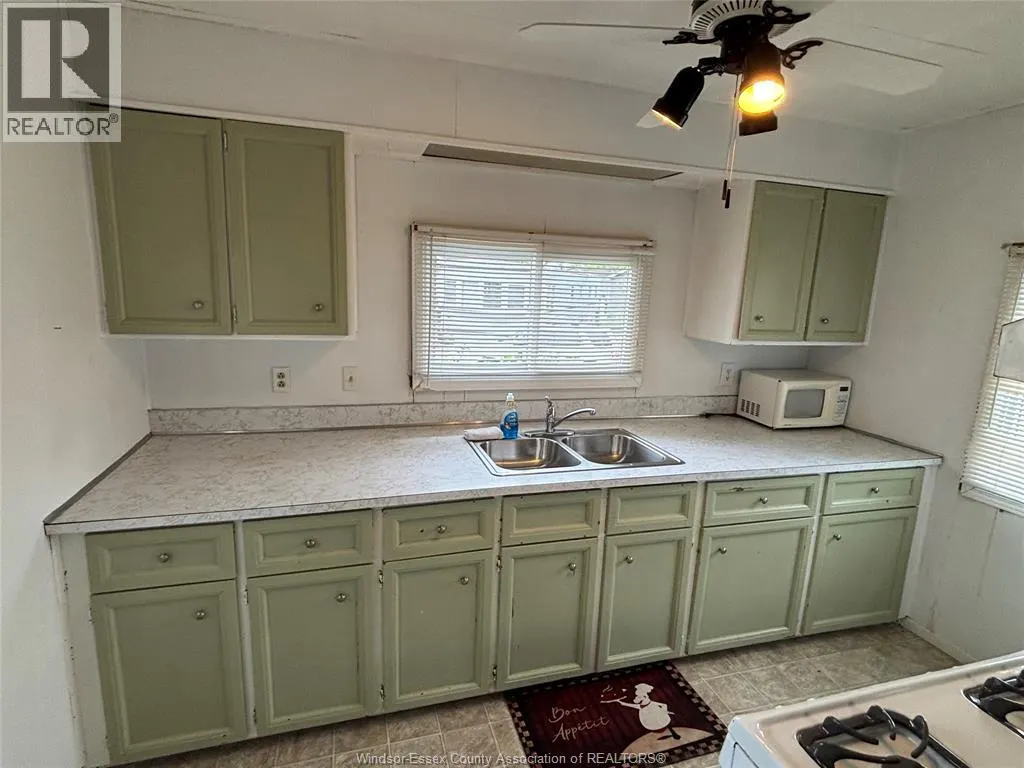 15 WILDER South