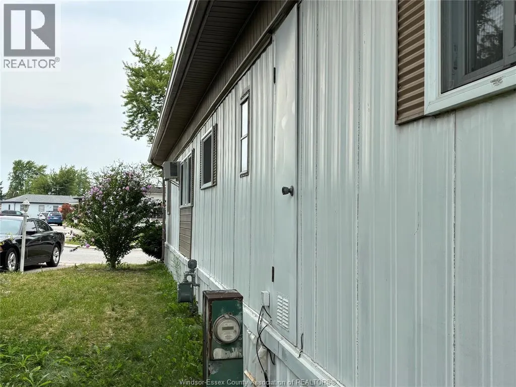15 WILDER South