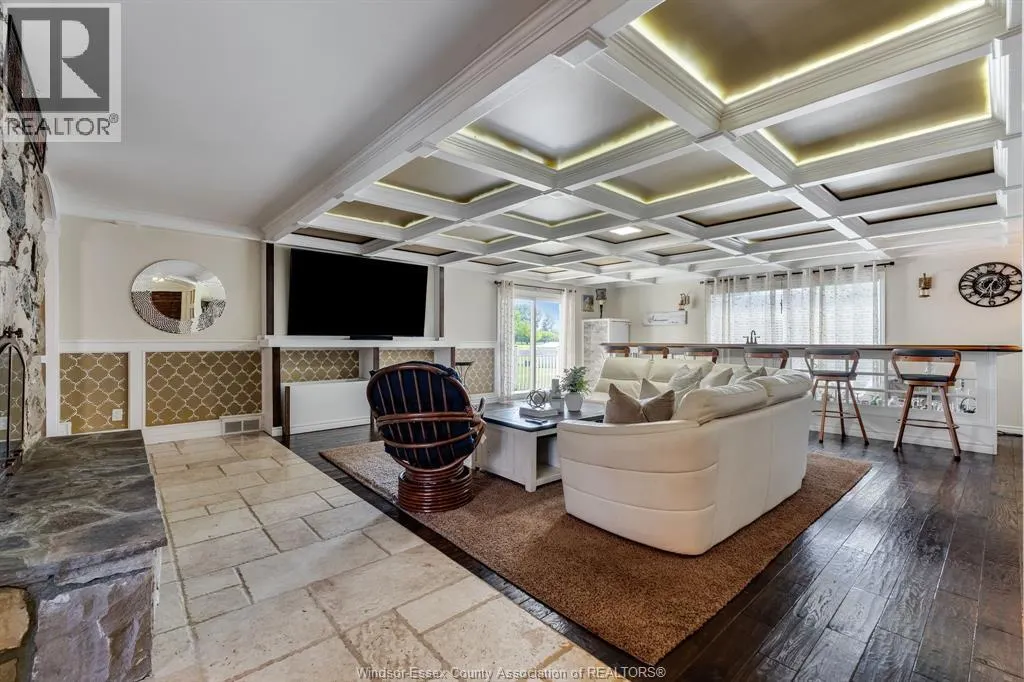 146 Gloucester DRIVE
