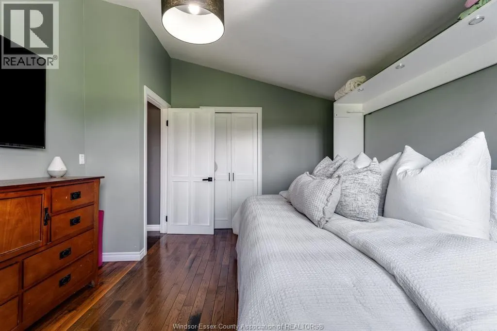 146 Gloucester DRIVE