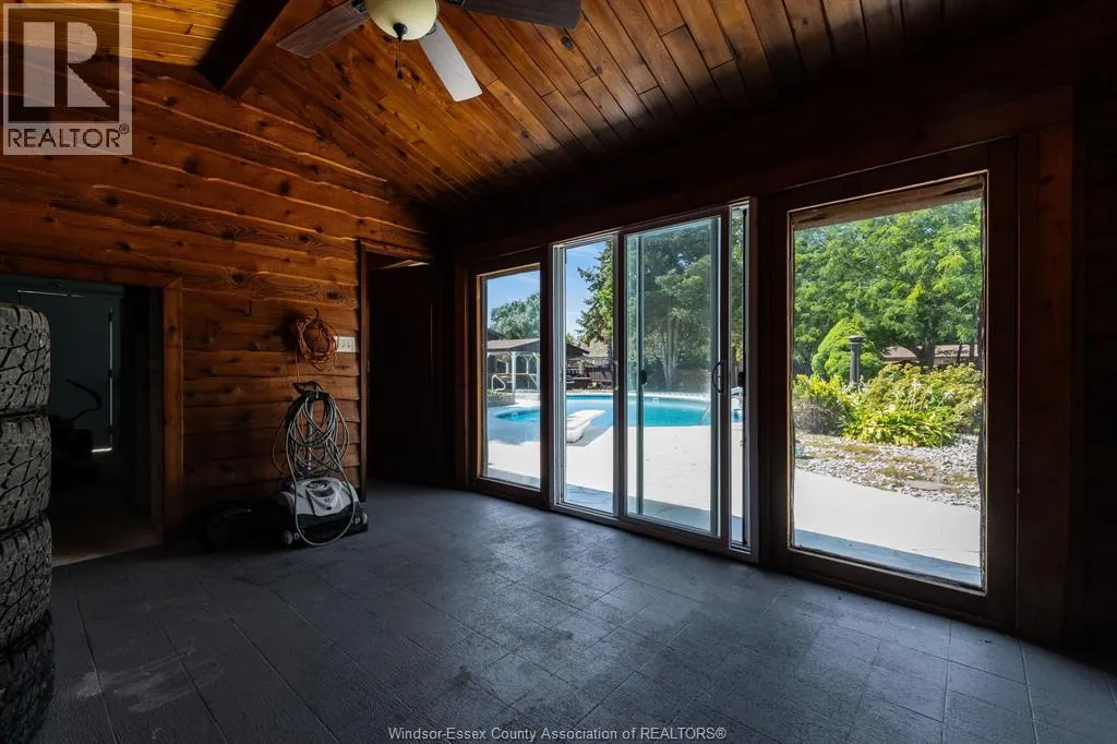146 Gloucester DRIVE