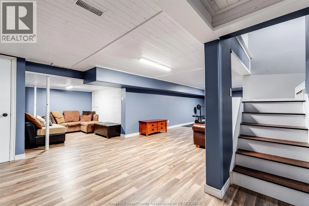 146 Gloucester DRIVE