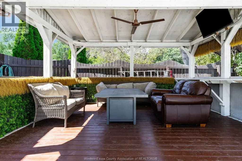 146 Gloucester DRIVE