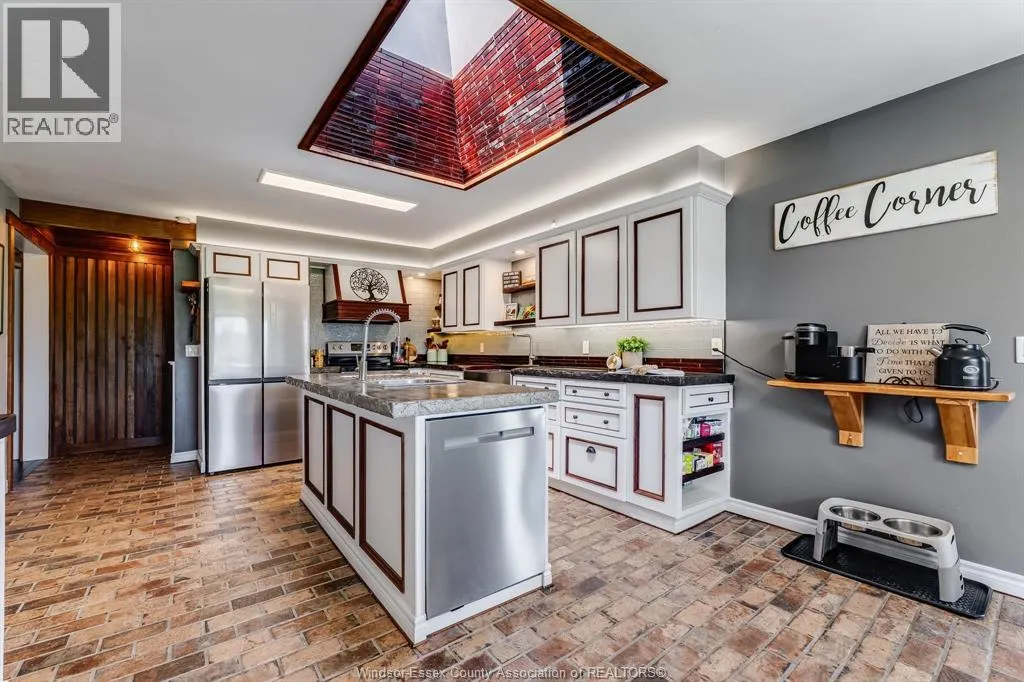 146 Gloucester DRIVE