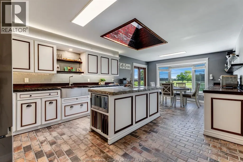 146 Gloucester DRIVE