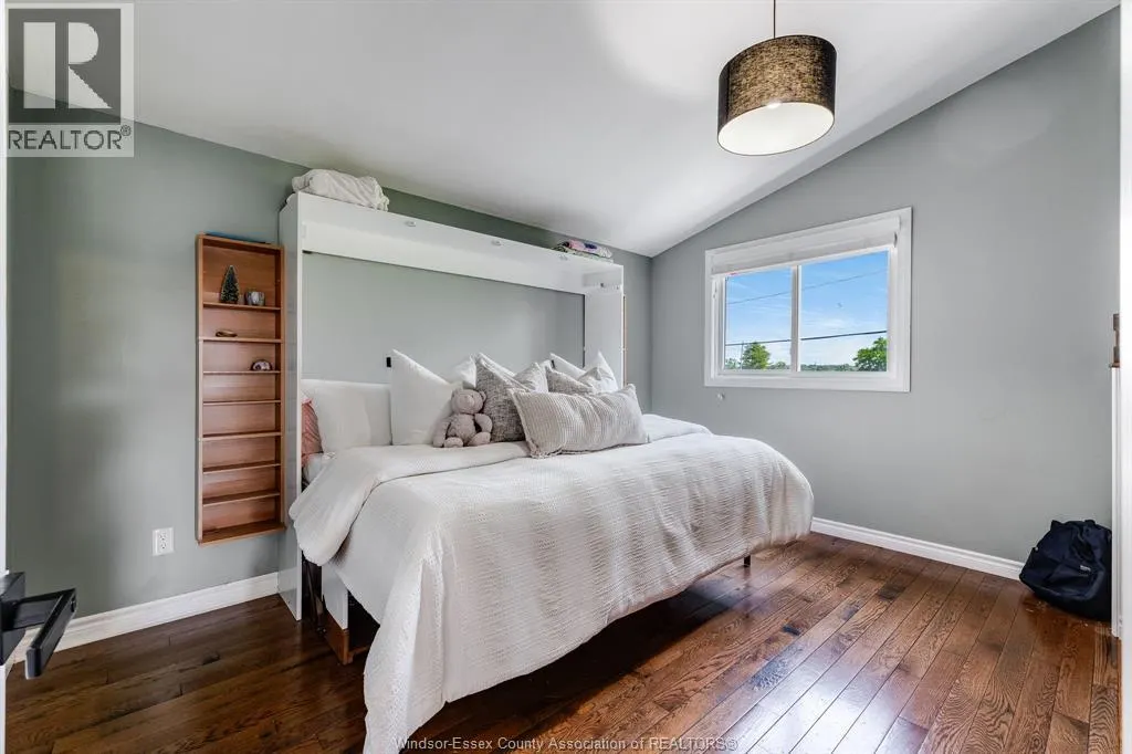 146 Gloucester DRIVE