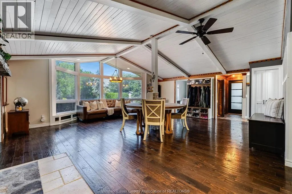 146 Gloucester DRIVE