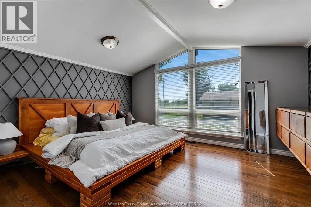 146 Gloucester DRIVE