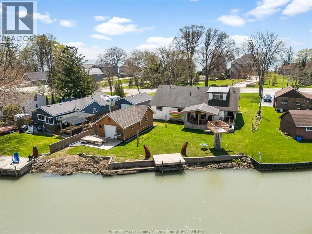 1122 Heritage ROAD