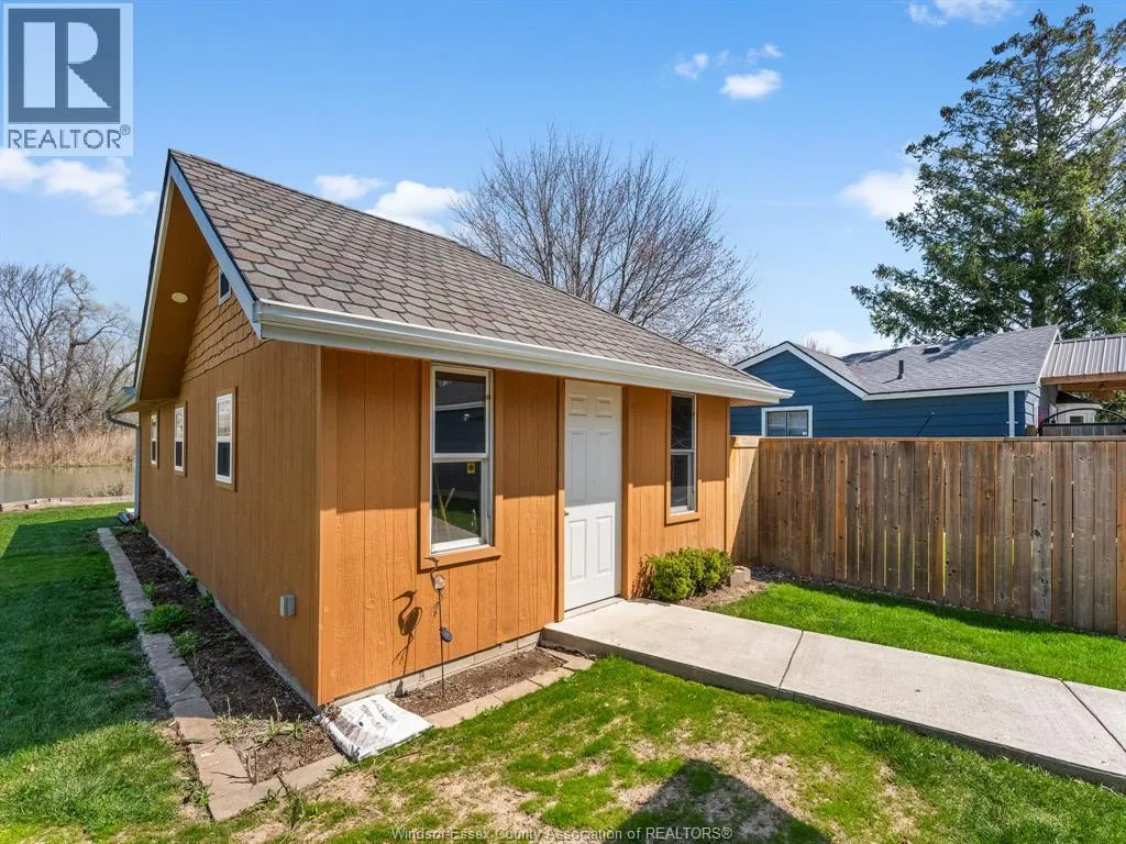 1122 Heritage ROAD