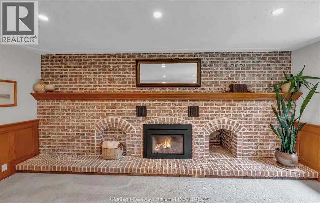 23 WILLCOX STREET