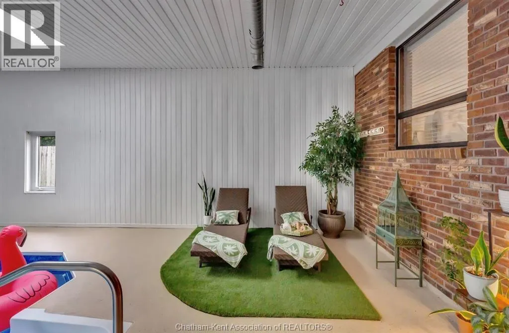 23 WILLCOX STREET