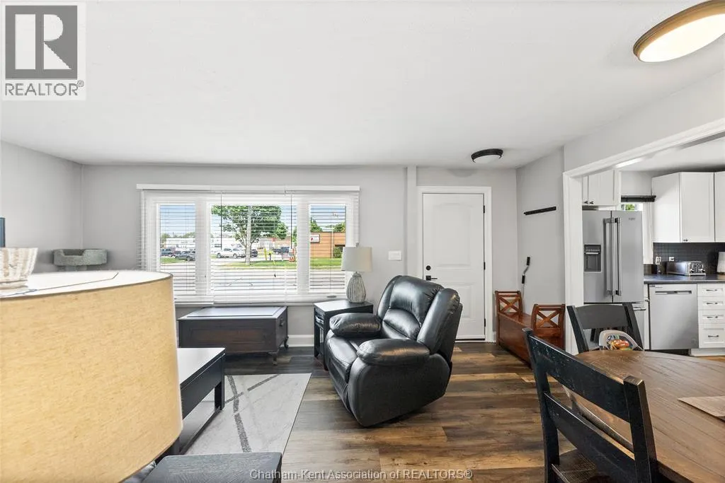 64 Park AVENUE East