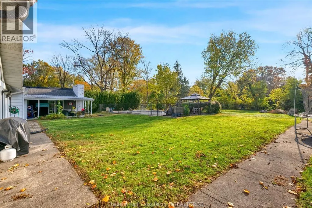 6 Devon DRIVE