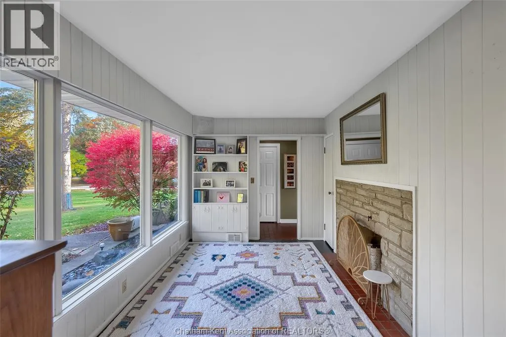 6 Devon DRIVE