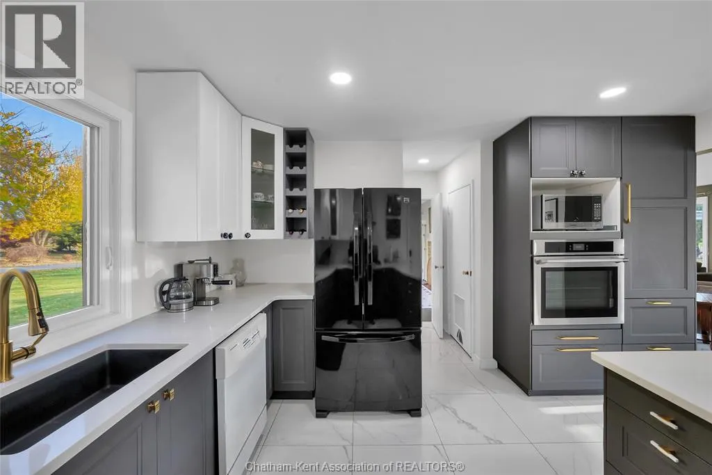 6 Devon DRIVE