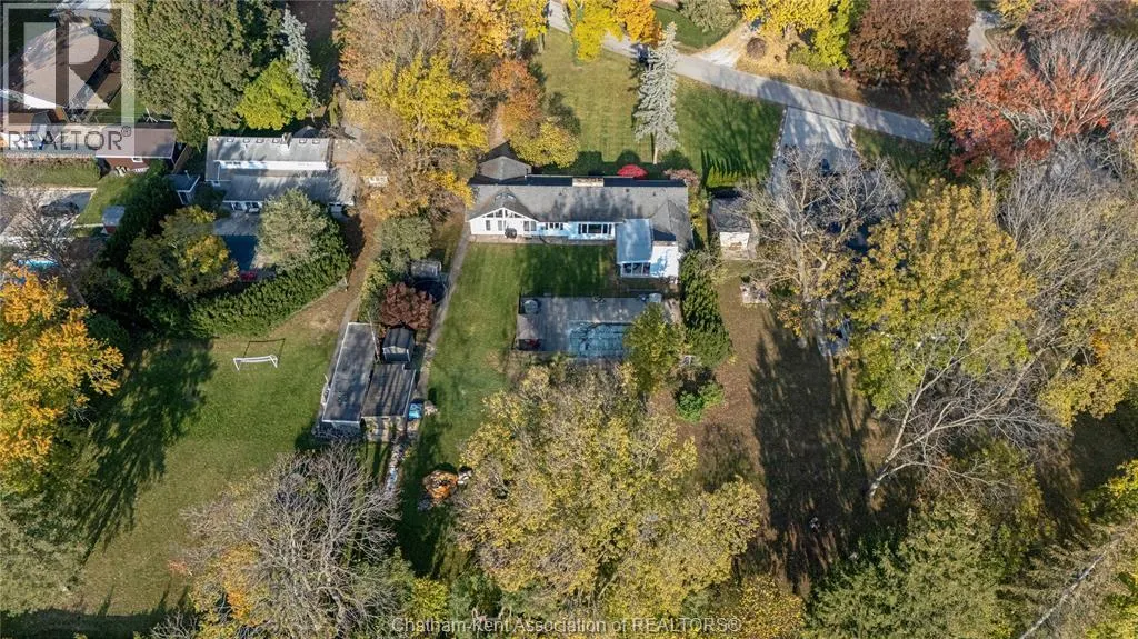 6 Devon DRIVE
