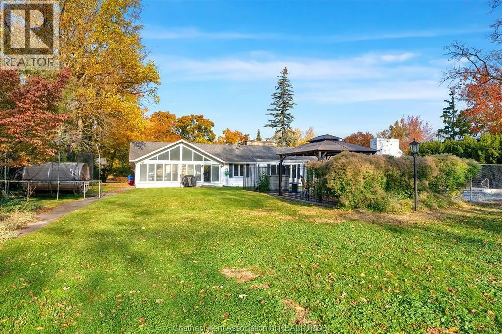 6 Devon DRIVE