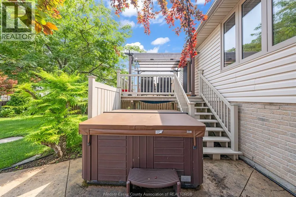 68 Wakefield AVENUE