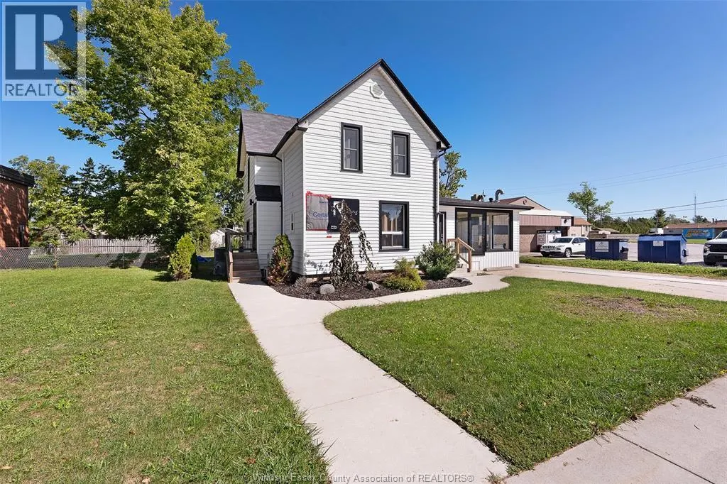 114 KING STREET West