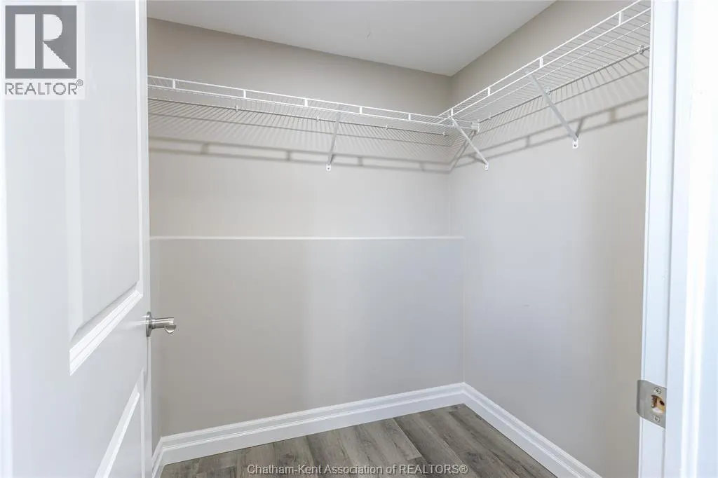 203 MOONSTONE CRESCENT