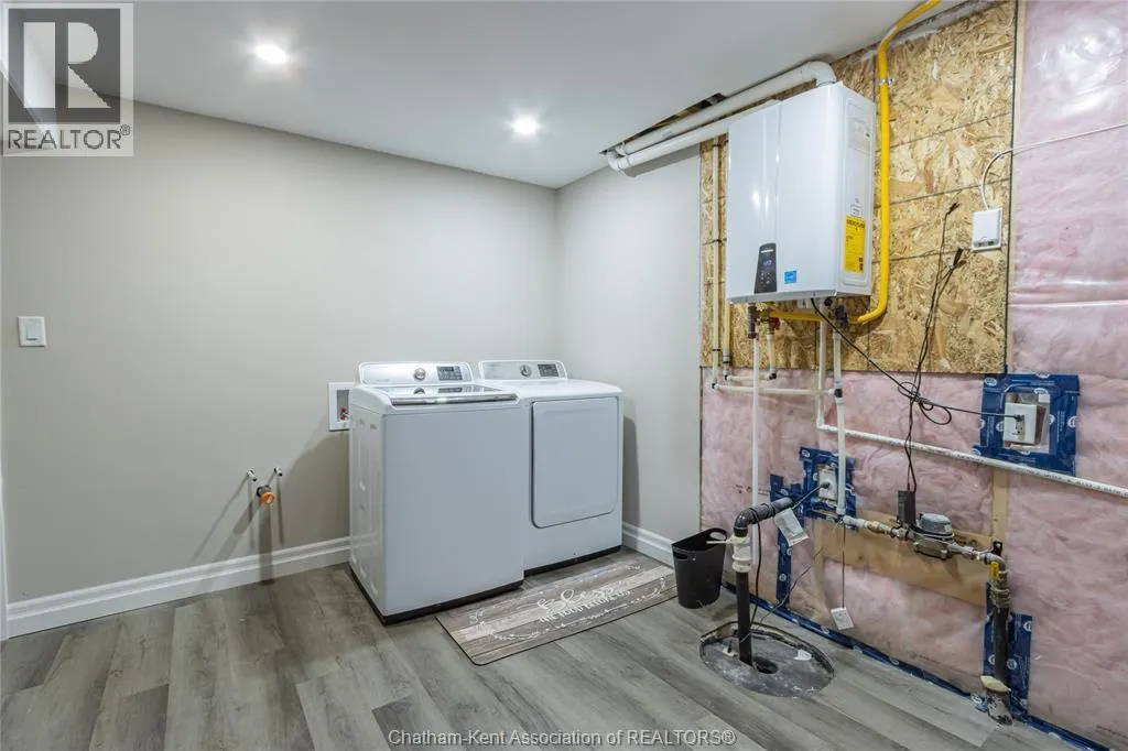 203 MOONSTONE CRESCENT