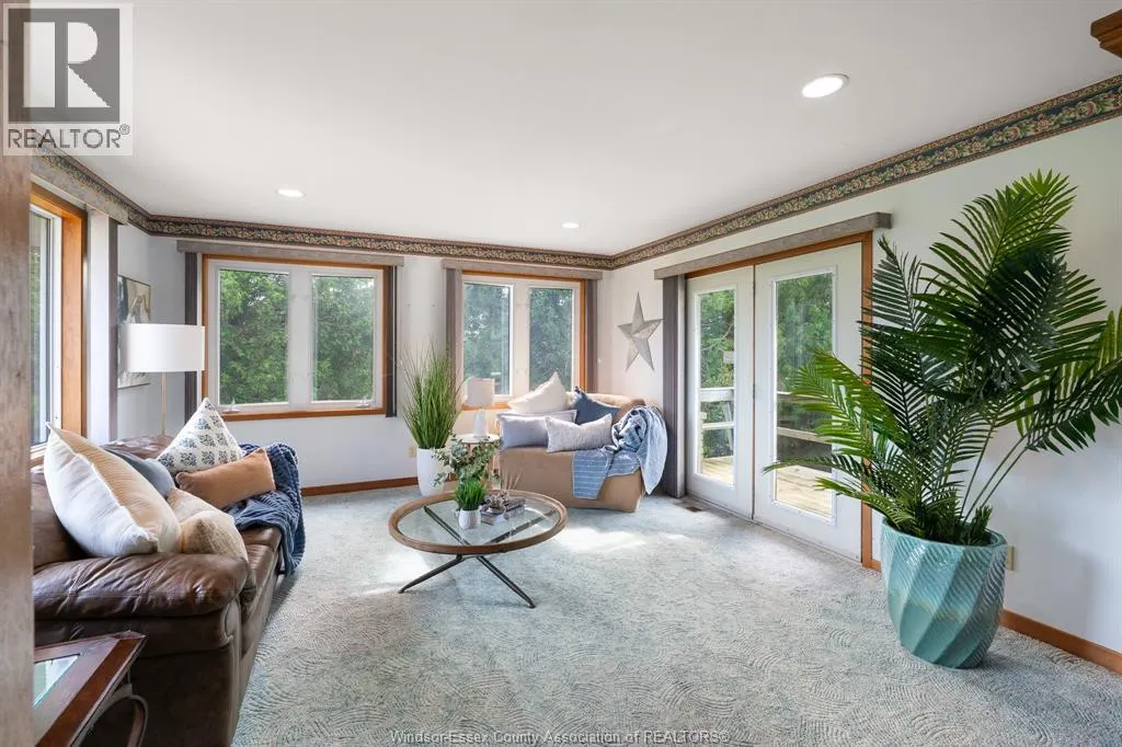 575 Talbot ROAD East