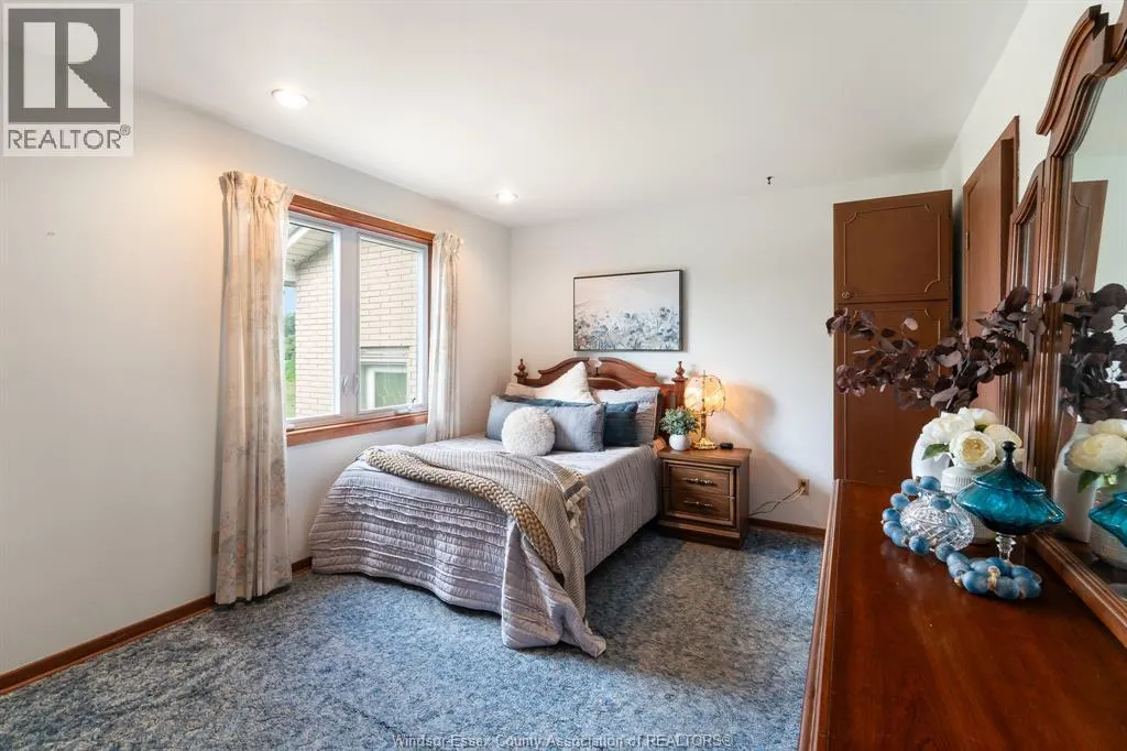 575 Talbot ROAD East