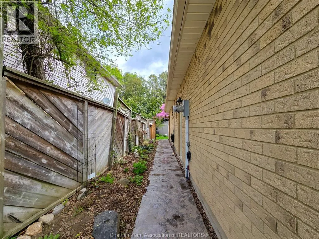 58 HARVEST CRESCENT