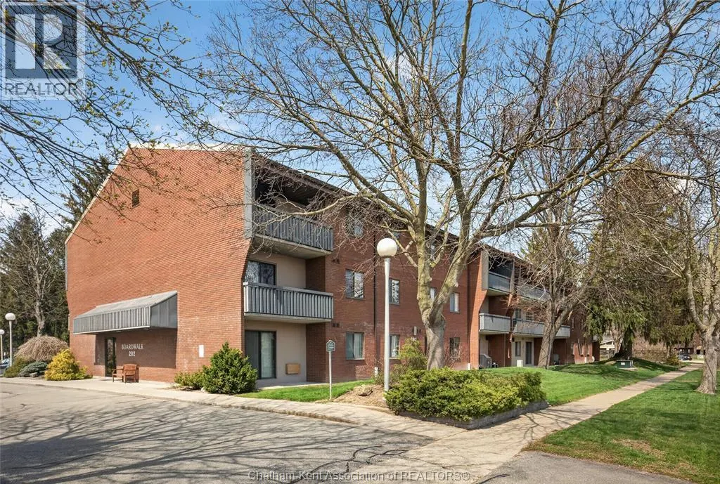 202 CAMPUS PARKWAY Unit# 306