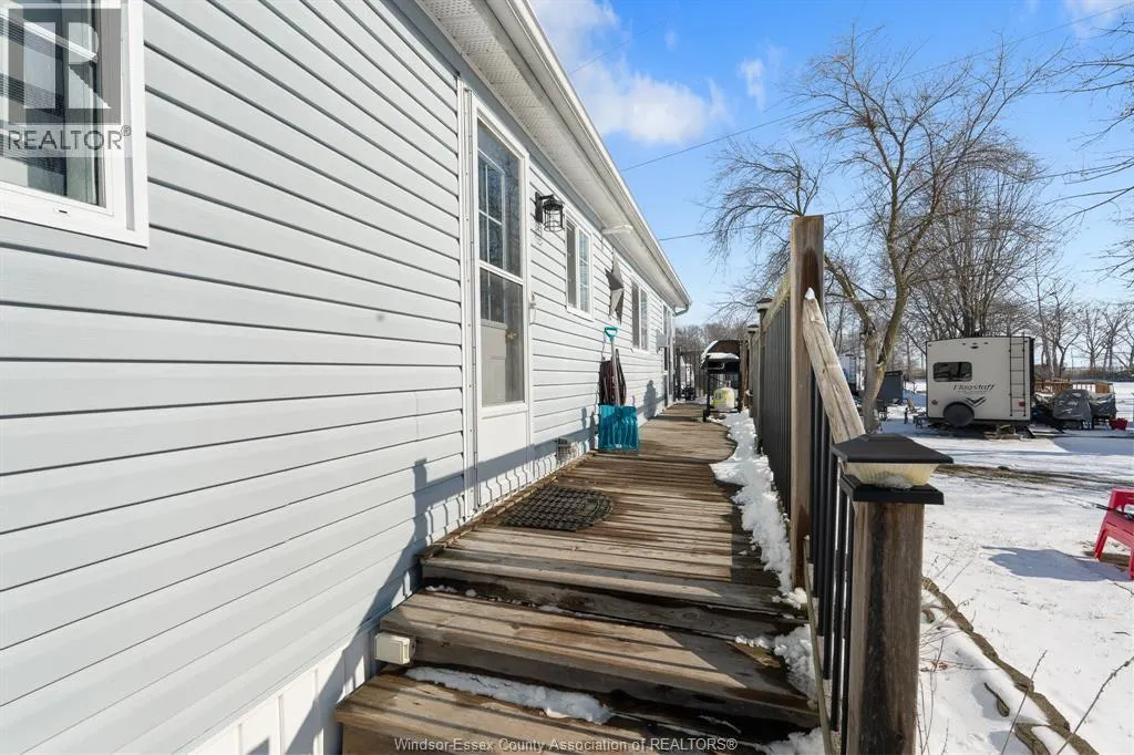 20951 Pier ROAD Unit# 8 Lake Rd