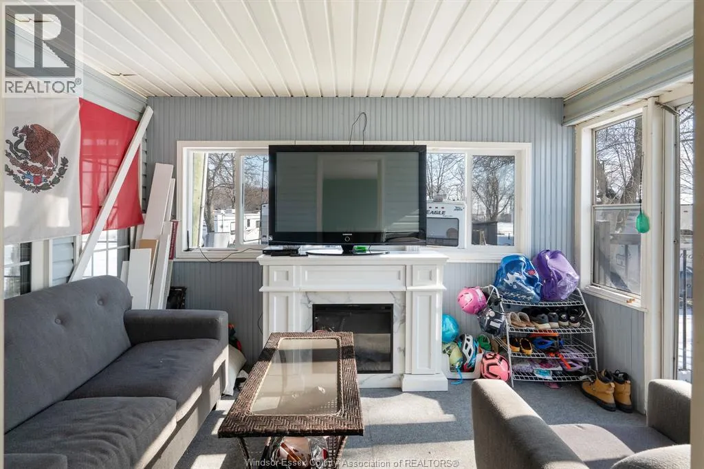 20951 Pier ROAD Unit# 8 Lake Rd
