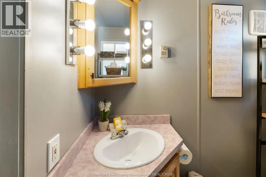 20951 Pier ROAD Unit# 8 Lake Rd
