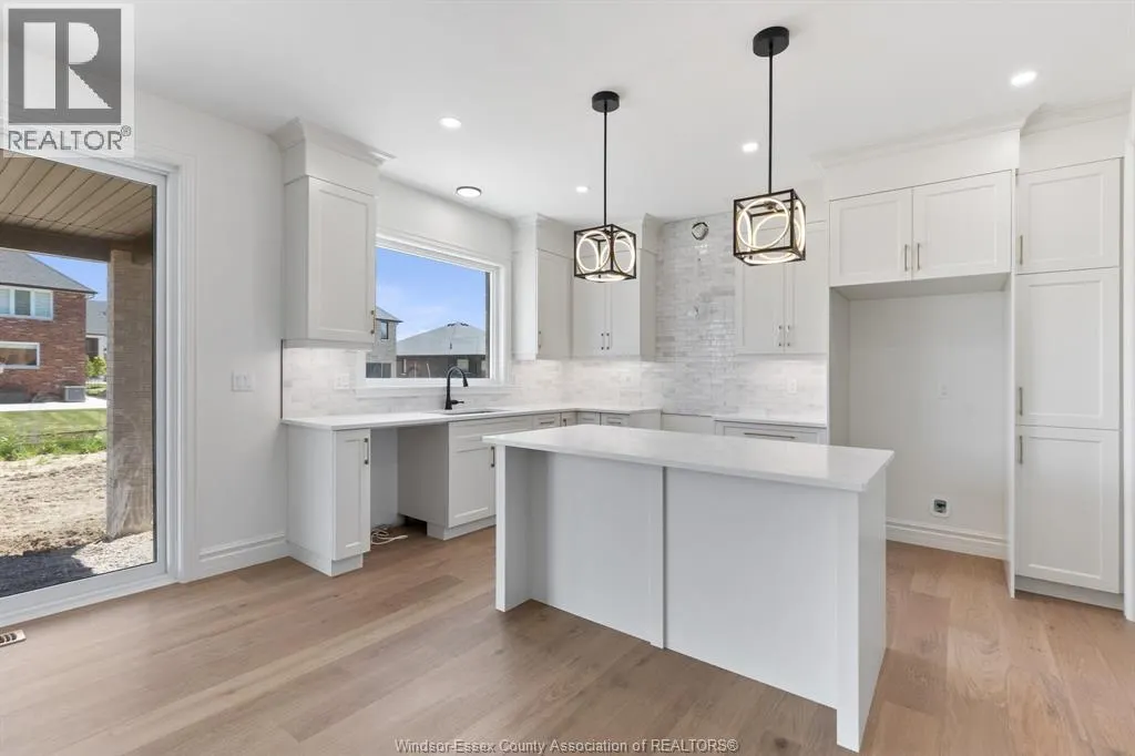 1222 CAMPANA CRESCENT