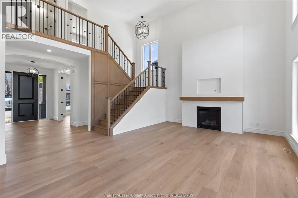1222 CAMPANA CRESCENT