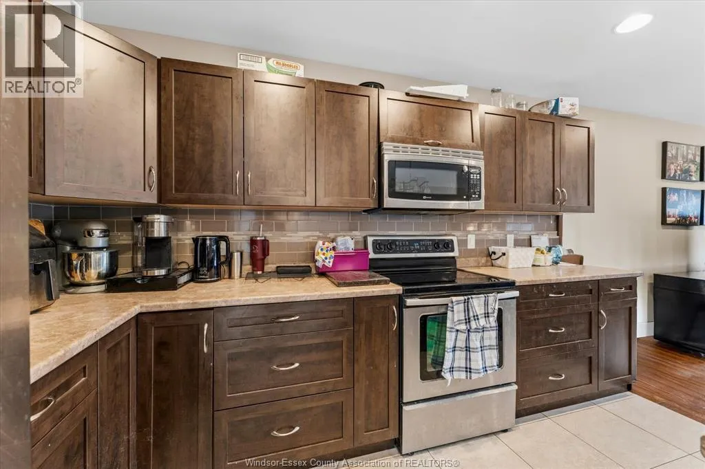 341 PIROLI CRESCENT
