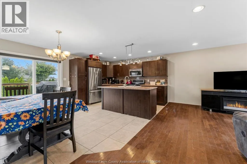 341 PIROLI CRESCENT