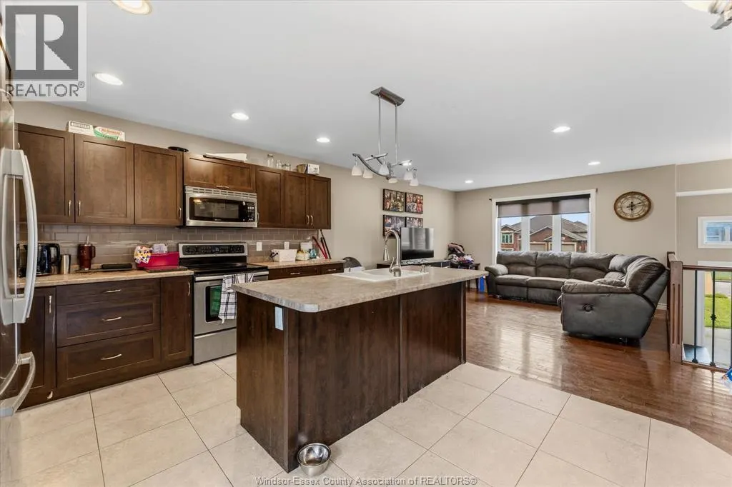 341 PIROLI CRESCENT