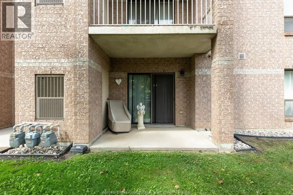 451 GRAND MARAIS ROAD West Unit# 114