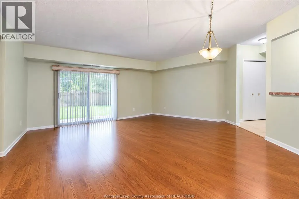 451 GRAND MARAIS ROAD West Unit# 114