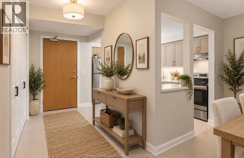 451 GRAND MARAIS ROAD West Unit# 114